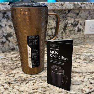 Brumate 22oz gold leopard toddy coffee mug